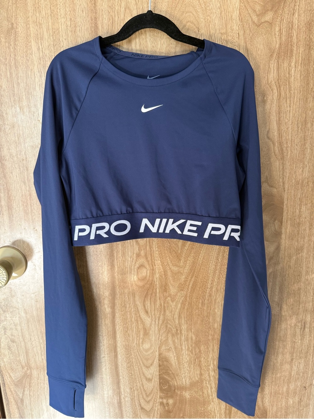 Nike Women’s Pro Crop Long-Sleeve Top